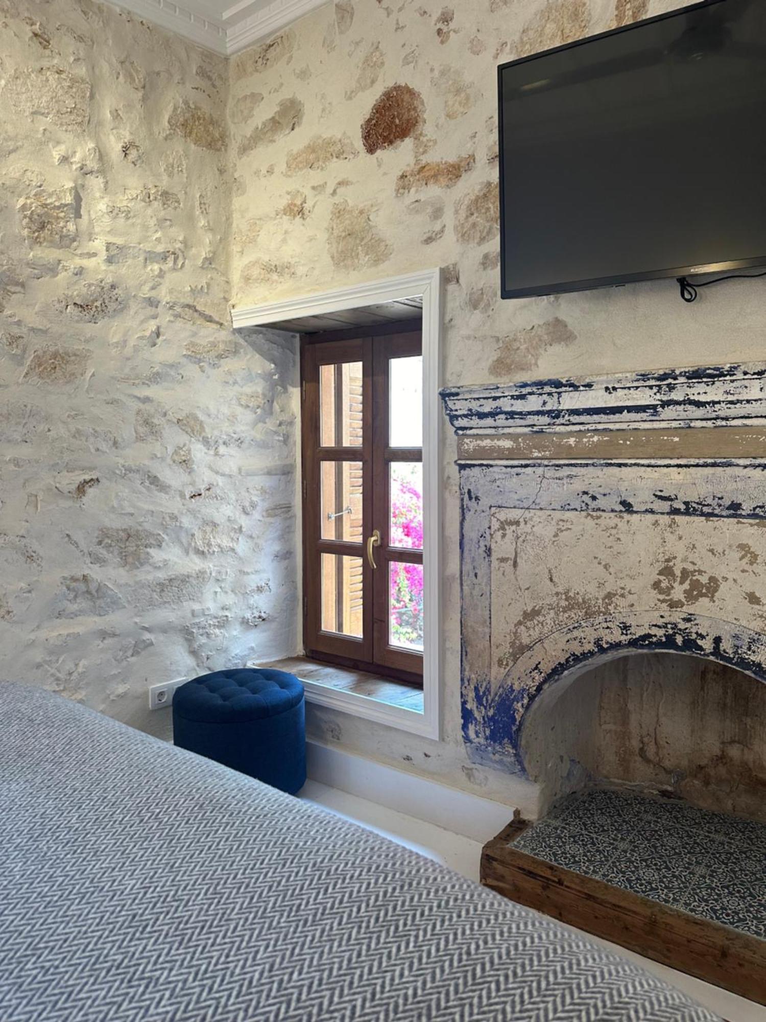 Castellorizon Pensione Megisti ภายนอก รูปภาพ